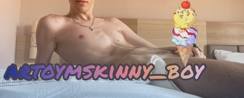 Header of artoymskinny_boy