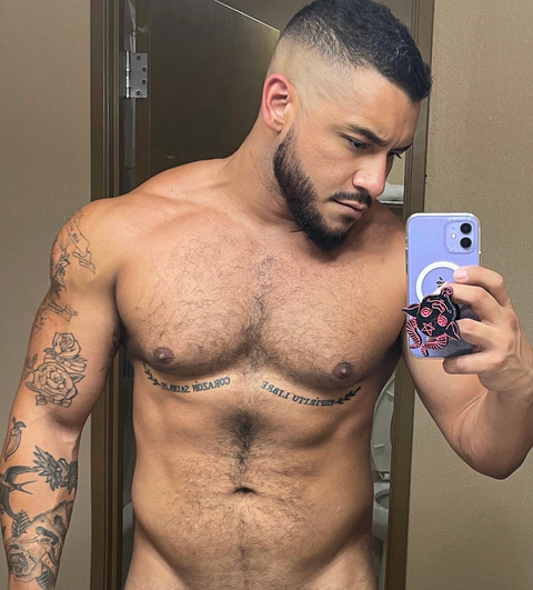 azsantos onlyfans leaked picture 1