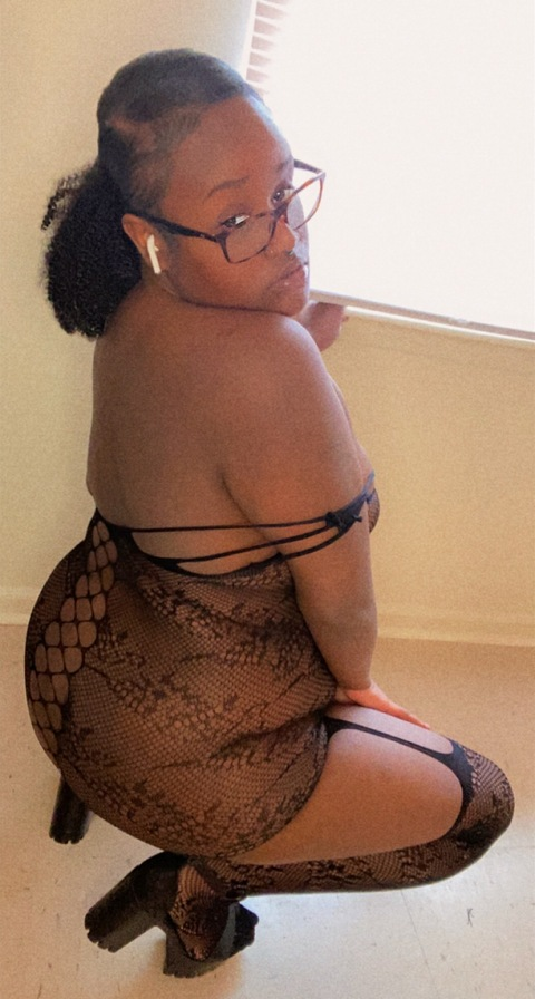 Header of bbwtrinilavish