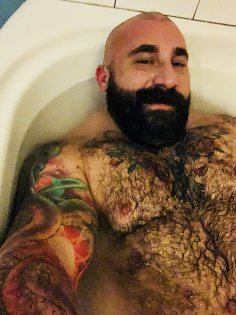 beartony79 onlyfans leaked picture 1