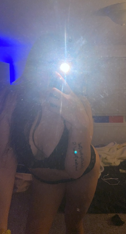 bellasno00 onlyfans leaked picture 1