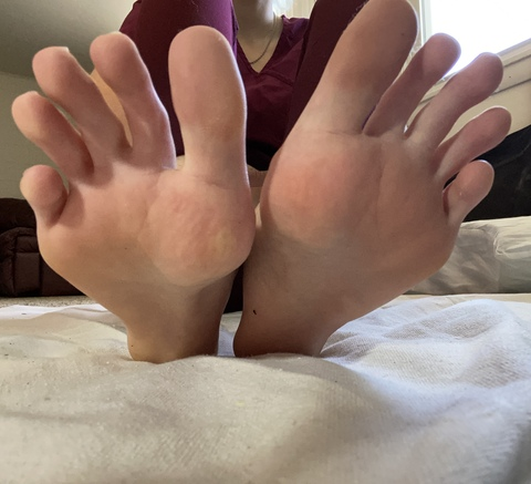 bettylongtoes onlyfans leaked picture 1