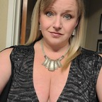 View blondemom1977 (Blonde Mom) OnlyFans 175 Photos and 32 Videos for free 

 profile picture