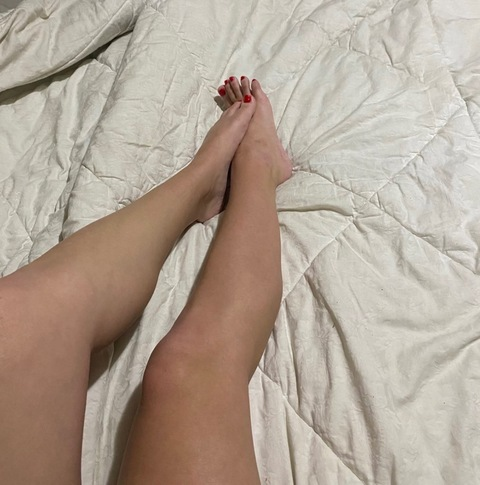 Header of blondewprettytoes