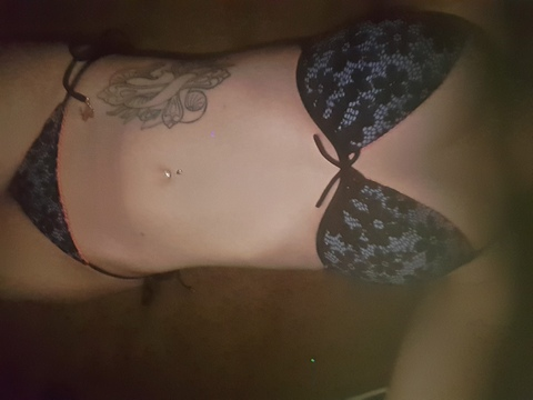 bublyparrott19 onlyfans leaked picture 1