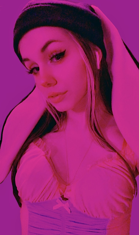 Header of bunnygirldaisy