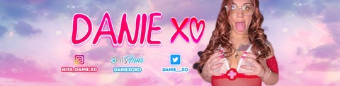 Header of daniexoxo