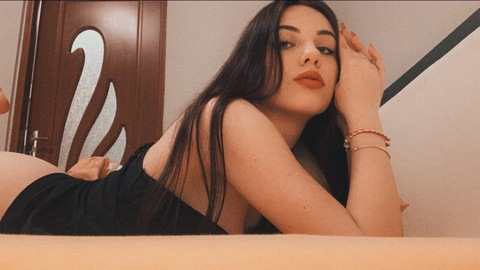 Header of dollalexys