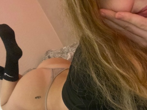 emmaissweet onlyfans leaked picture 1