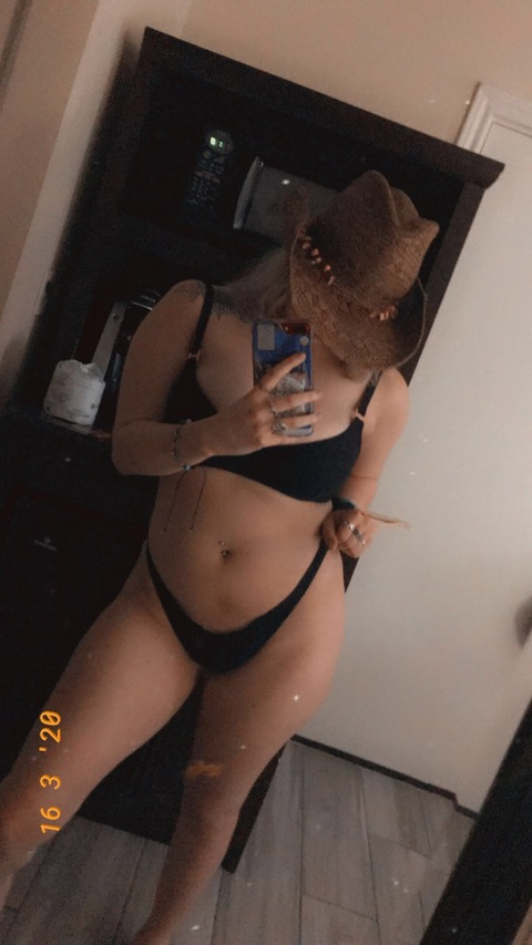 erinaparks onlyfans leaked picture 1