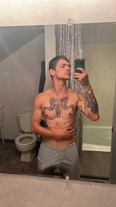 fatherless_gage onlyfans leaked picture 1