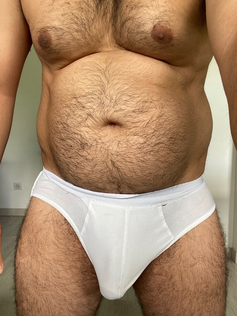 Header of hairythick