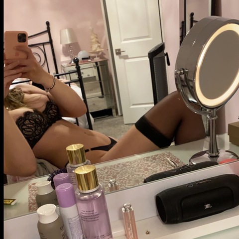 heyitzhailey onlyfans leaked picture 1