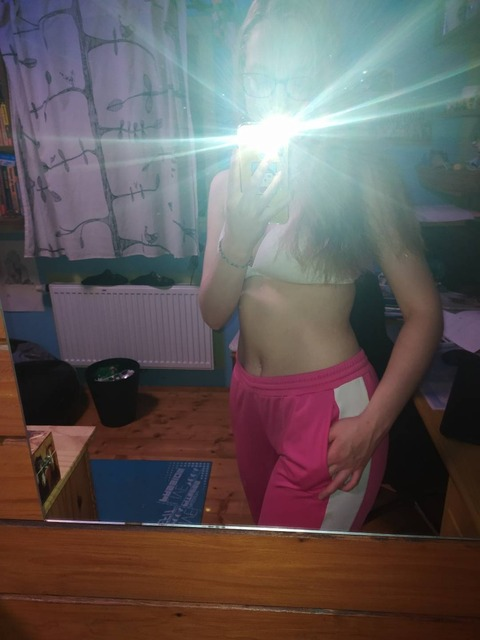 hottiejohannepink onlyfans leaked picture 1