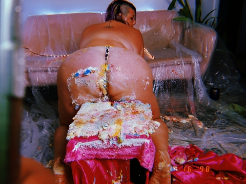 Header of hungry_holes