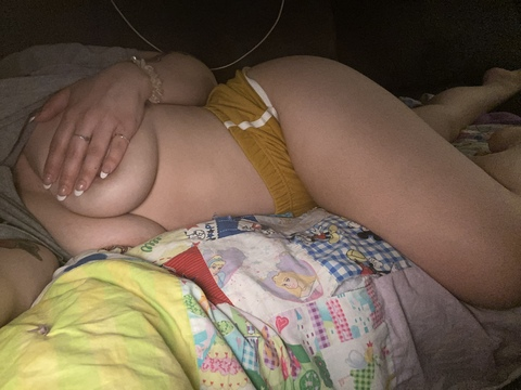 jade.marie.x onlyfans leaked picture 1