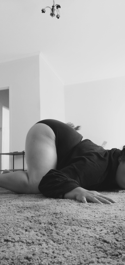 Header of jessicakhalifa22