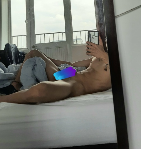 jhony042 onlyfans leaked picture 1