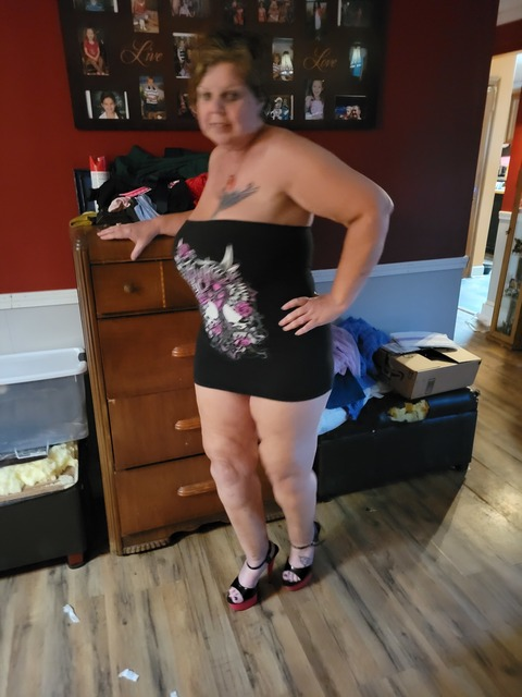 kuntrymomma69 onlyfans leaked picture 1