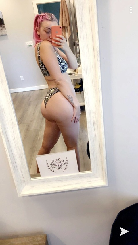 lildaisybbyy onlyfans leaked picture 1