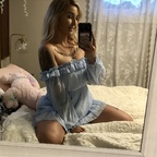 View lillyjunelove (Lilly june) OnlyFans 49 Photos and 32 Videos for free 

 profile picture
