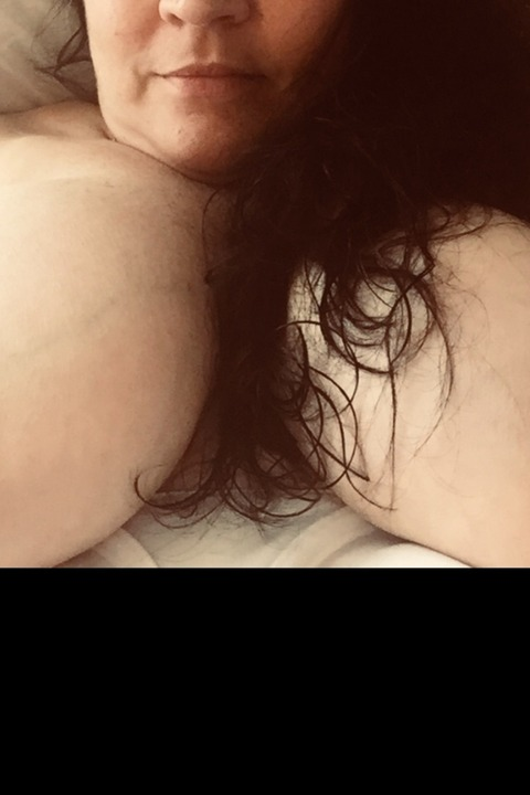 Header of mamasbigboobz