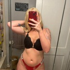 View mommy21 (Syd) OnlyFans 49 Photos and 32 Videos for free 

 profile picture