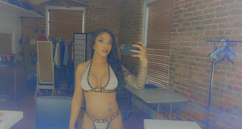 nadiaisabella onlyfans leaked picture 1