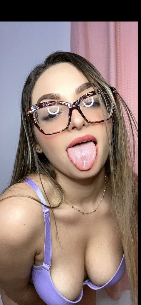 nicollelashes onlyfans leaked picture 1