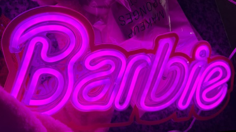 Header of petitebarbiexo