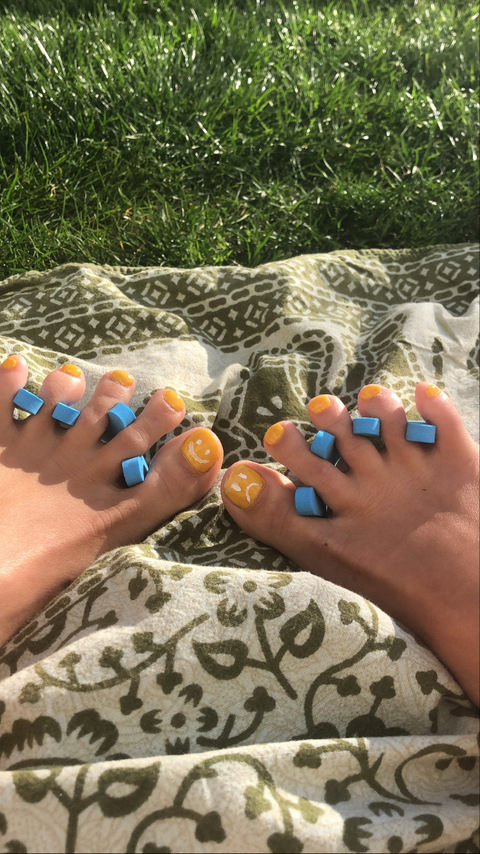 Header of prettylittlefeetfootsies