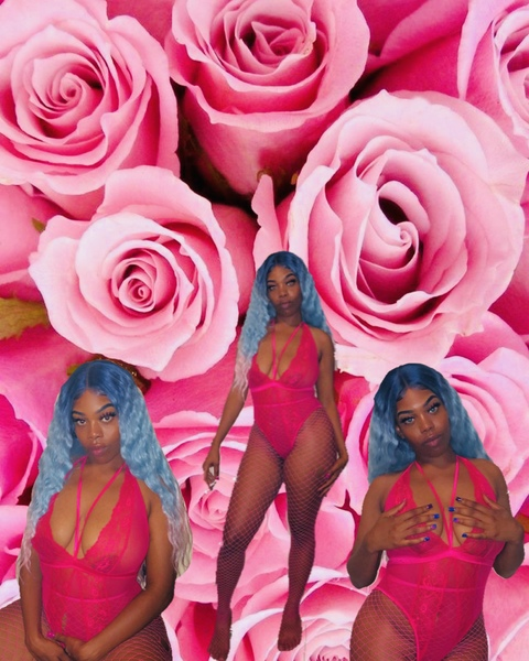 Header of realpinkdoll