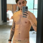 View Richard Navarro (richnvz) OnlyFans 216 Photos and 32 Videos for free 

 profile picture