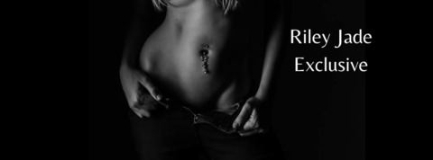 Header of rileyjademodel