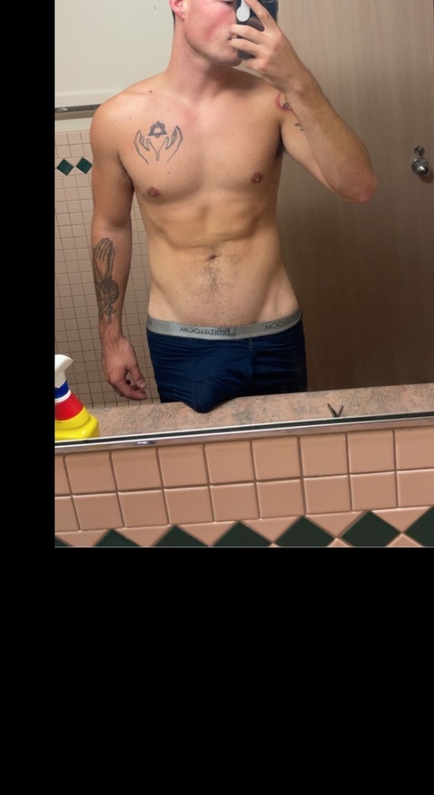 rmf17 onlyfans leaked picture 1