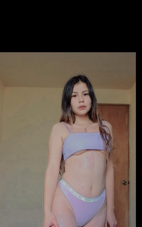 ruedacarol18 onlyfans leaked picture 1