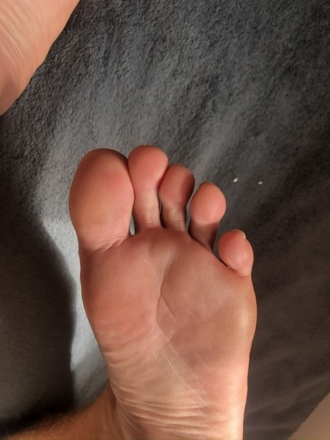 Header of skyguyfeet