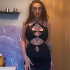 View skylarlouise OnlyFans content for free 

 profile picture