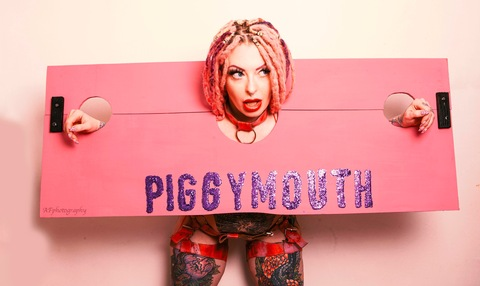 Header of thatpiggymouth