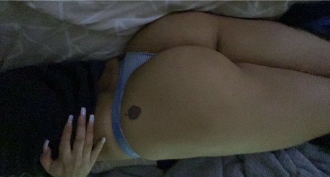 vanessaitybity onlyfans leaked picture 1