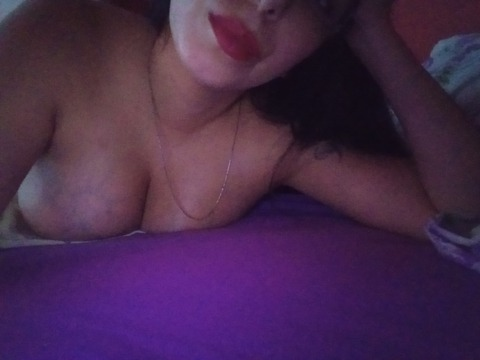 vickyybernal onlyfans leaked picture 1