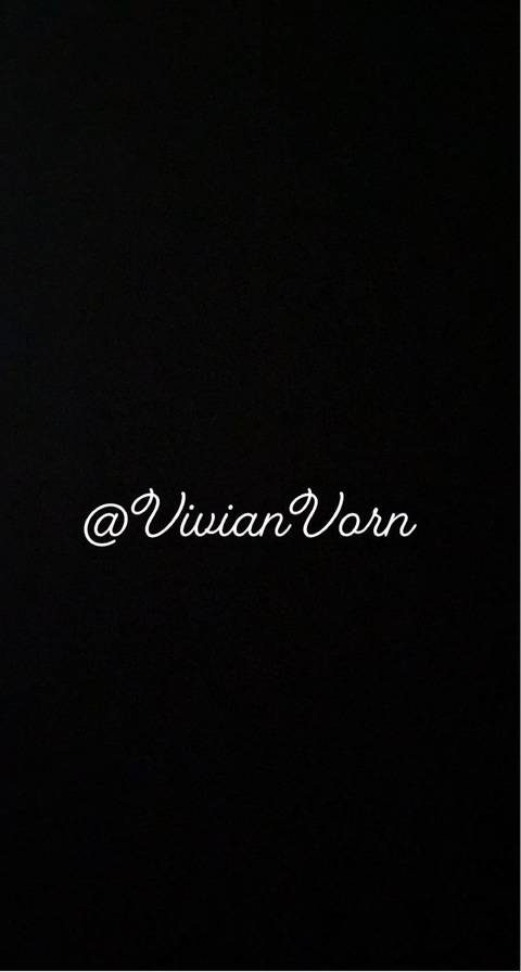 Header of vivianvorn